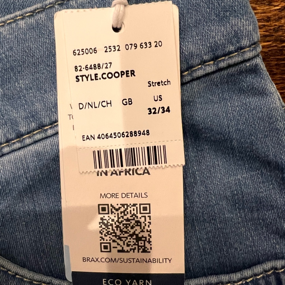 NWT Brax Men’s Cool Tech Jeans - Picture 2 of 5